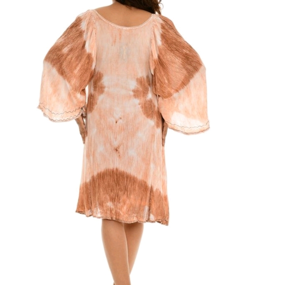 Dress - Picture 2 of 2